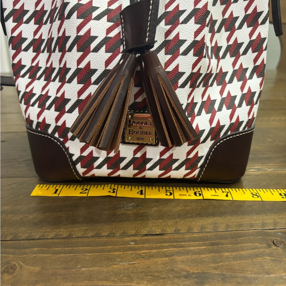 Dooney & Bourke Houndstooth Drawstring Crossbody Bucket Bag - Picture 12 of 14
